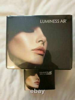 LBrand New uminess Airbrush Make Up System including 6 bottles With Make Up