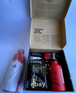 Primus Omni Lite TI Lightweight Multi-Fuel Camping Stove plus 890ML Fuel Bottle