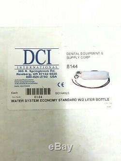 DCI Dental 8144 Système D'eau Standard Autonome Avec Bouteille De 2 Litres